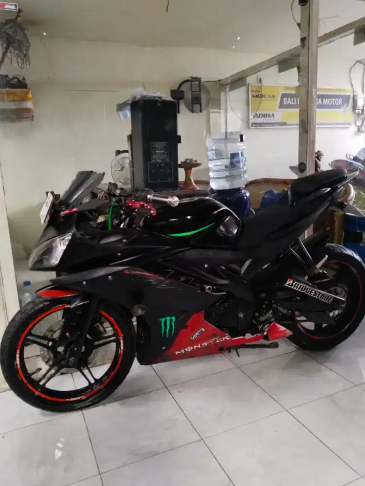 Yamaha R 15 thn 2015 cash. Bali dharma motor ko