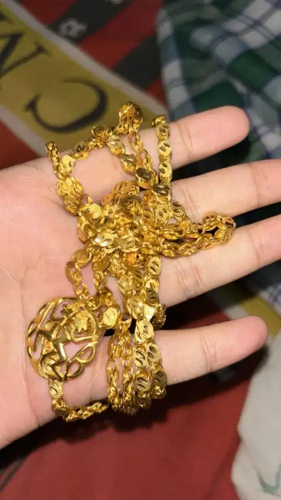 terima segala kondisi emas perhiasan perak dan berlian