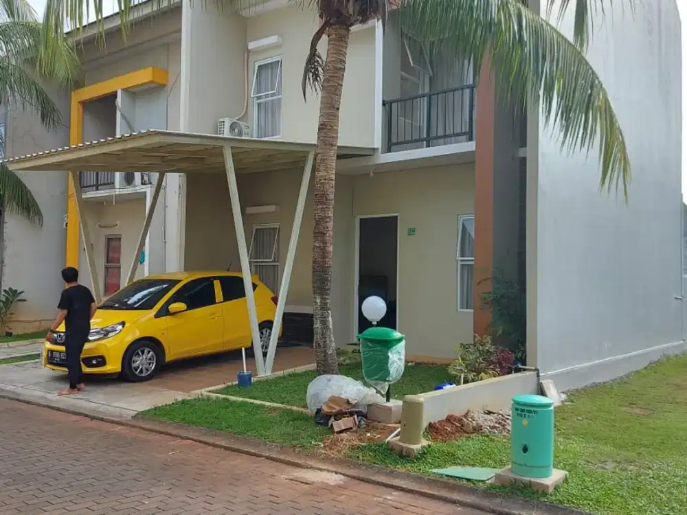 Dijual Rumah 2 Lantai Posisi Hook di Cluster Green Studentia, Serpong