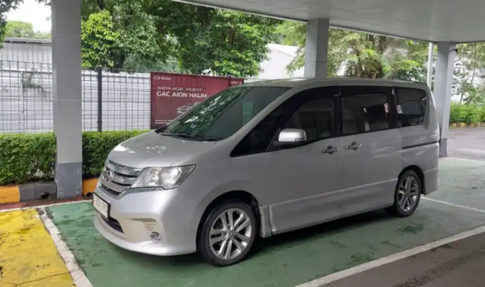 Serena HWS Autech panoramic 2013