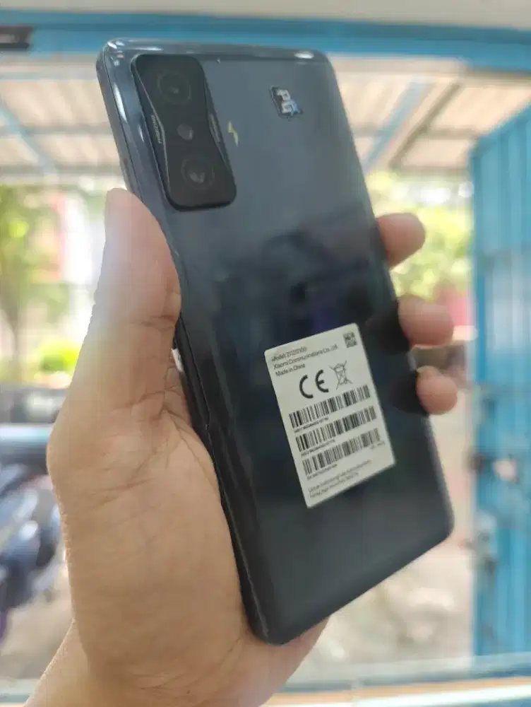 Poco f4 GT 5G 12/256