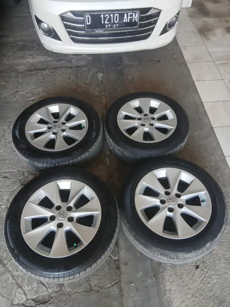 Velg oem alphard r 17 original