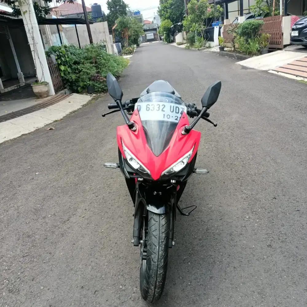 Jual Honda CBR 150 CC tahun 2018 mulus
