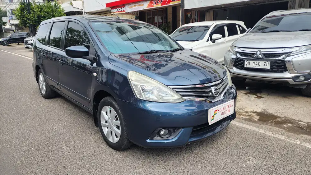 [Km low 80rb.an] Nissan Grand Livina XV 1.5 AT 2014/2015 ORISINIL