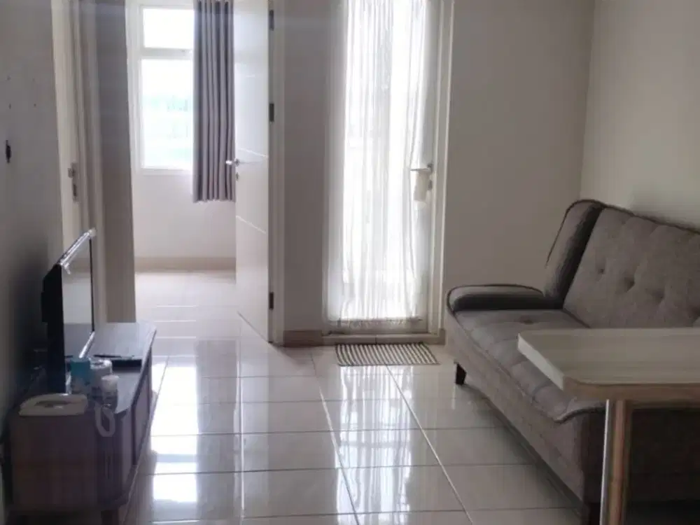 Disewa Apartement Springlake 3 BR Hoek Semi Furnish Siap Huni