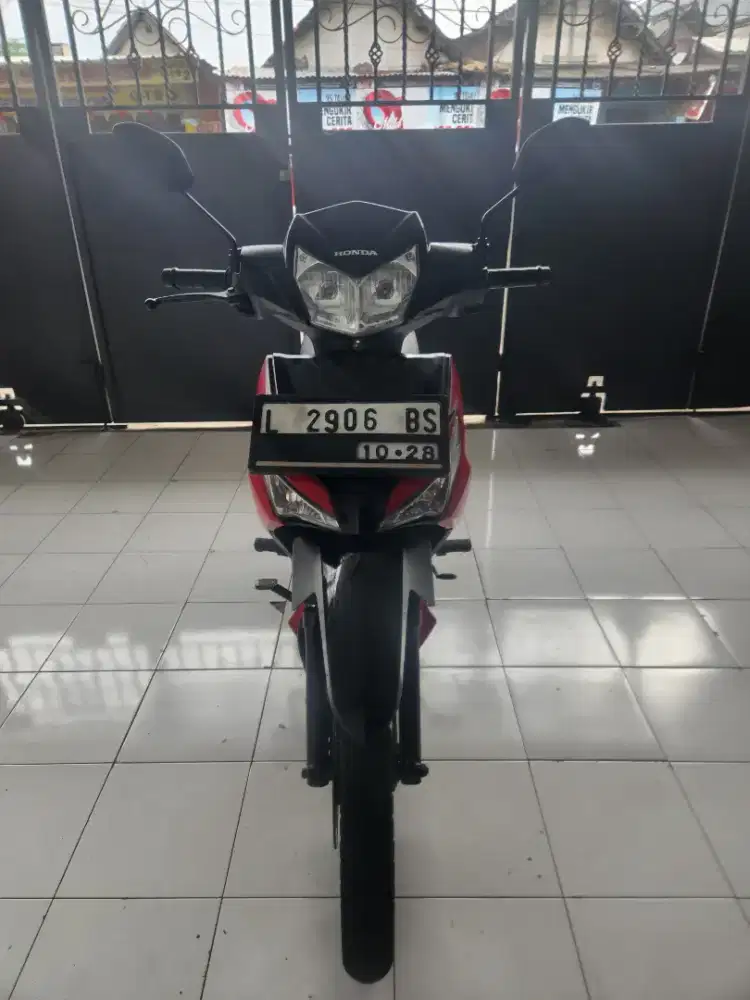Honda new supra x 125 2018 FI CW km23rb jrg pakai mulus petemon sby