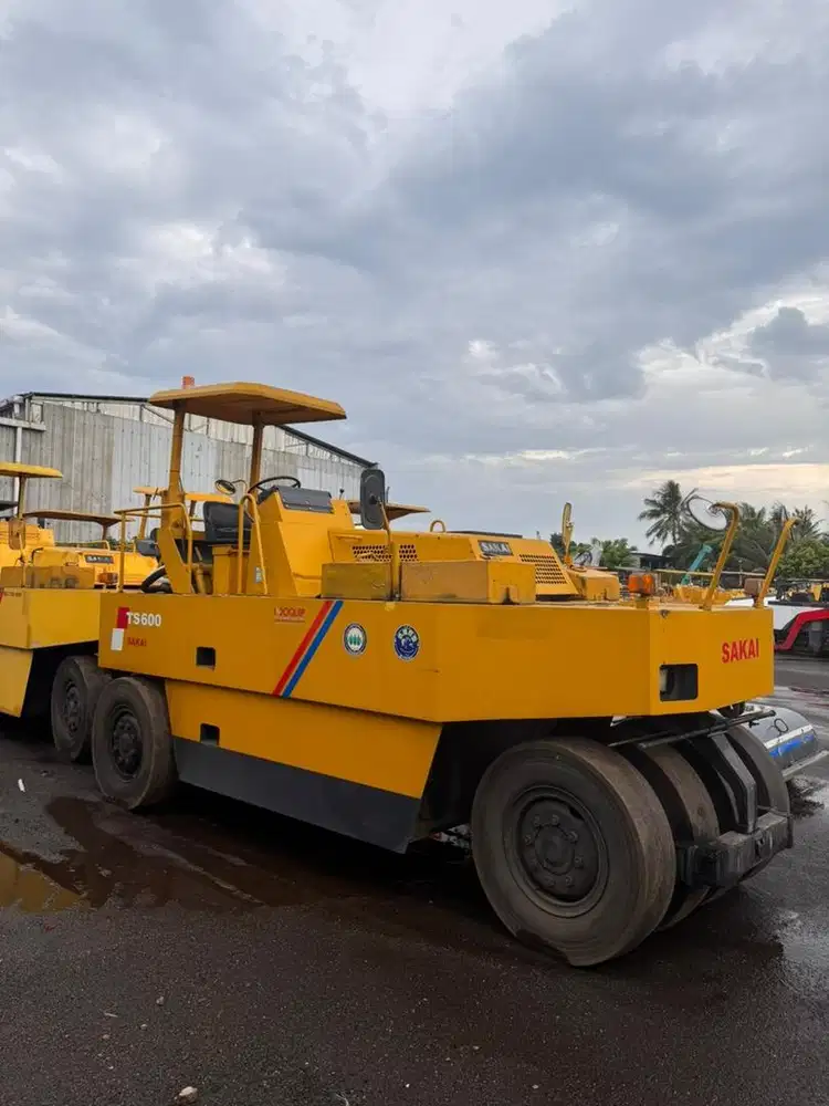 Pneumatic Tire Roller TS600C