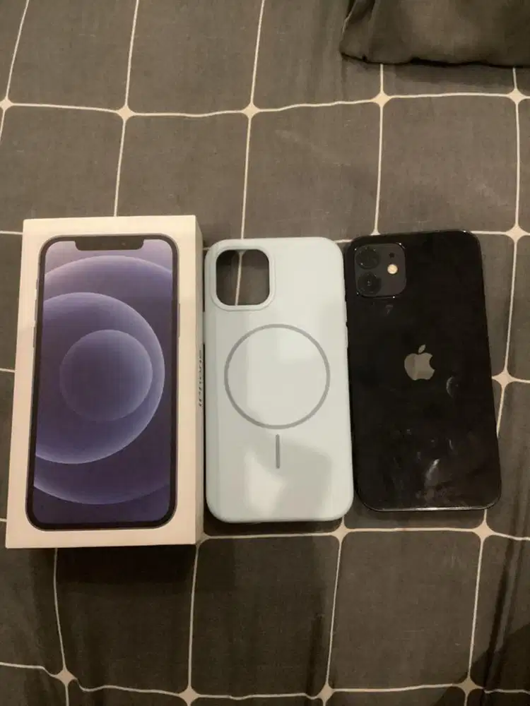 iPhone 12 64GB inter