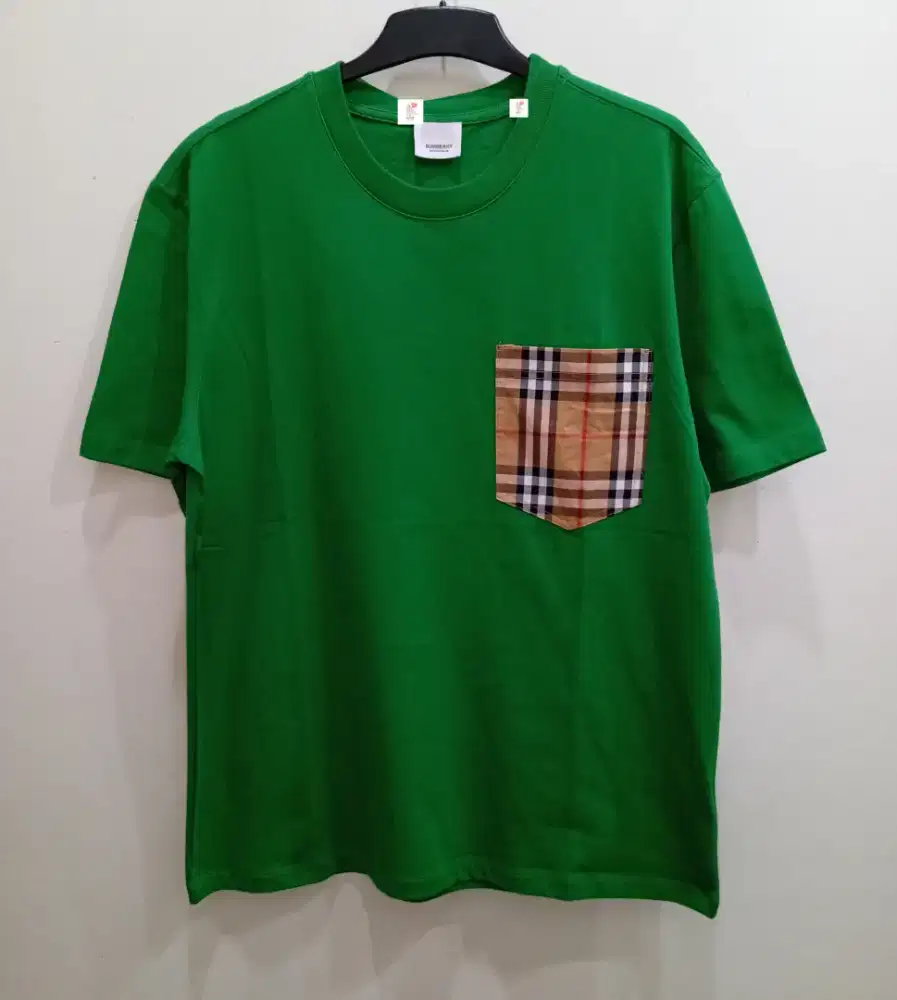 BURBERRY POCKET GREEN TSHIRT
