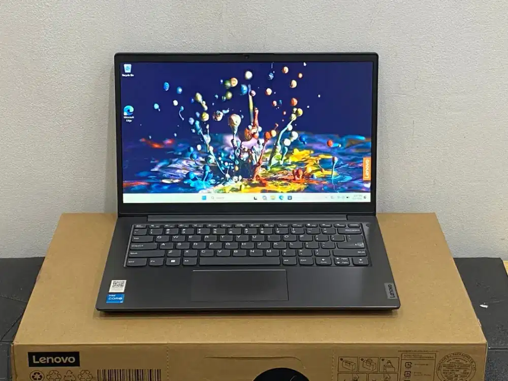 LENOVO V14 G3/INTEL CORE I3-1215U/RAM 4GB/SSD 256GB FULLSET