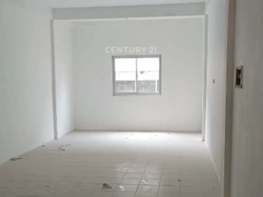 Ruko 3 Lantai Dekat Pusat Perdagangan Di Tanah Abang