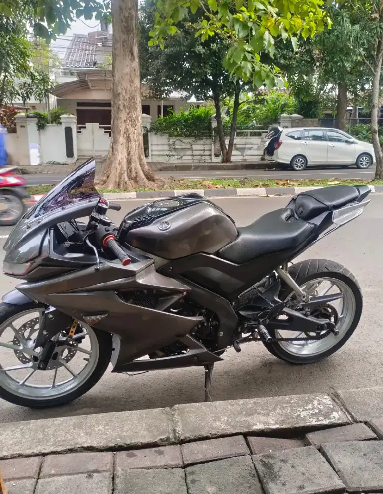 R15 V3 Gray 2020