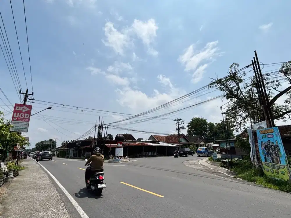 500 meter SPBU Selomartani Tanah SHM Pekarangan