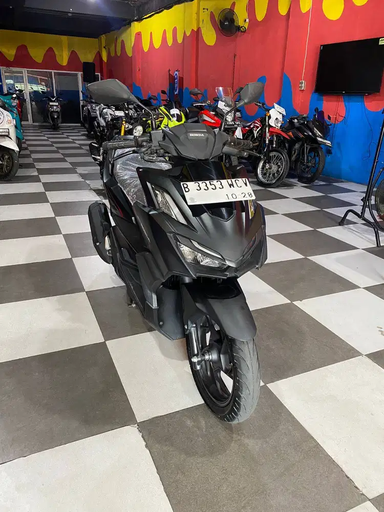 Honda Vario 160 CBS Tahun  2023 DP 700