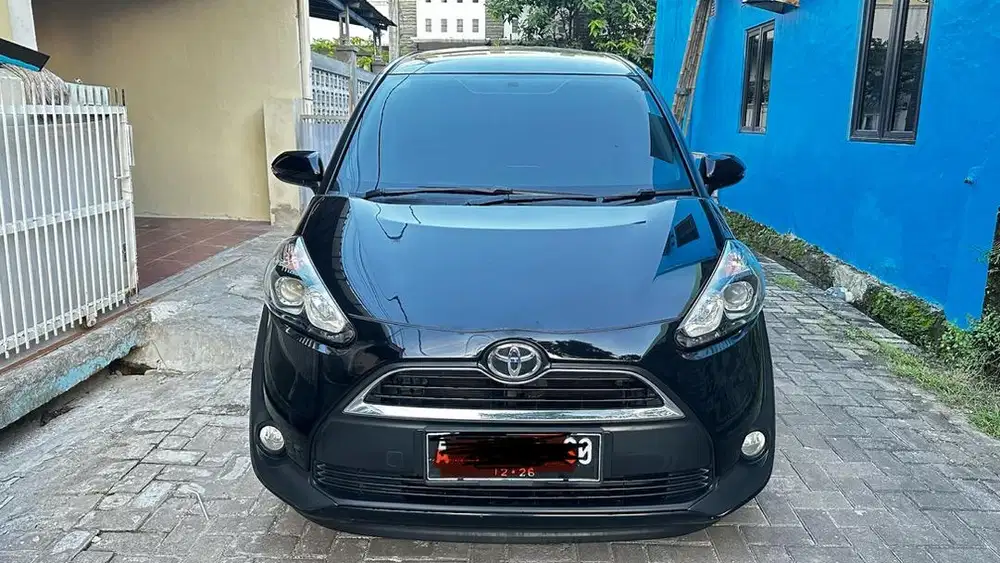 Sienta V 2018 Manual