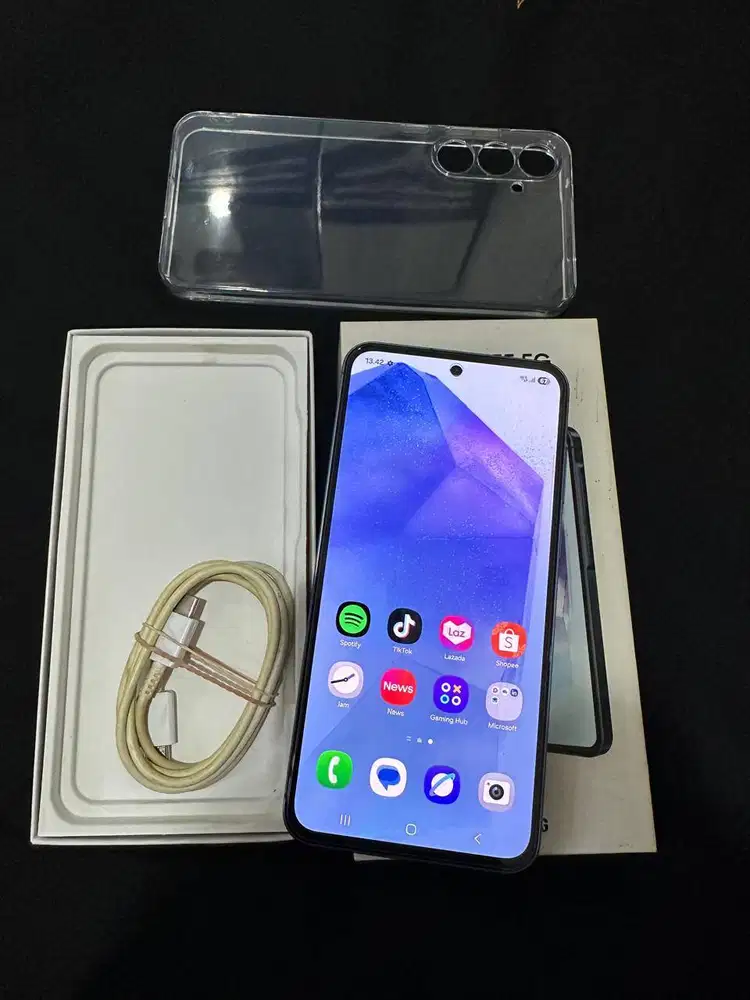 Samsung Galaxy A55 5G 8 256Gb Hitam No Minus Fullset