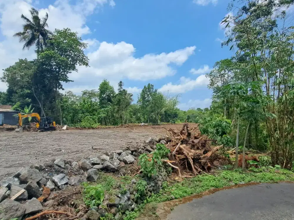 Tanah Strategis 10 menit Kampus UII