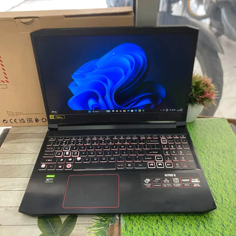 Acer Nitro 5 AN515-55 Core i5-10300H 16GB 512GB GTX 1650Ti 4GB Win 11