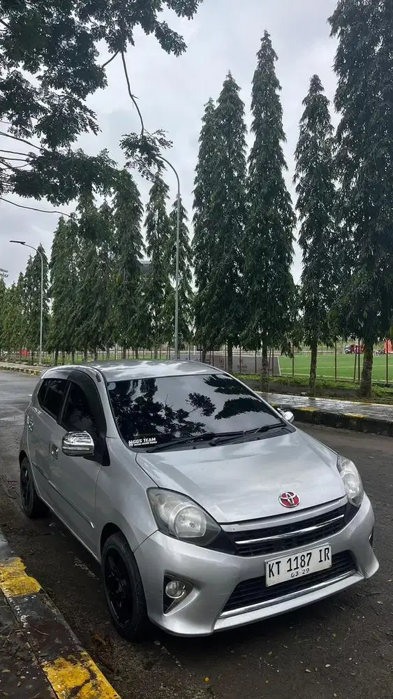 dijual mobil toyota agya type G 2014