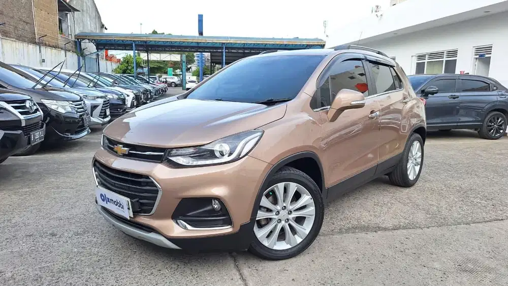 DP RENDAH - Chevrolet Trax 1.4 Premier Bensin-AT 2019