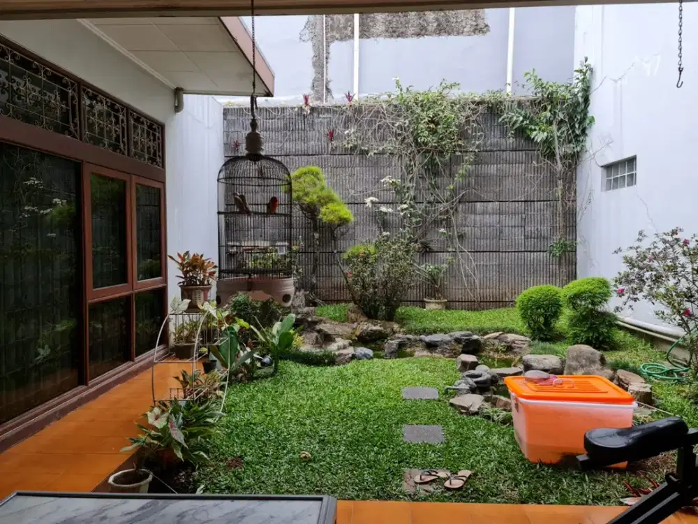 RUMAH BAGUS NYAMAN ASRI 1 LANTAI SIAP HUNI DI CIKUTRA BANDUNG