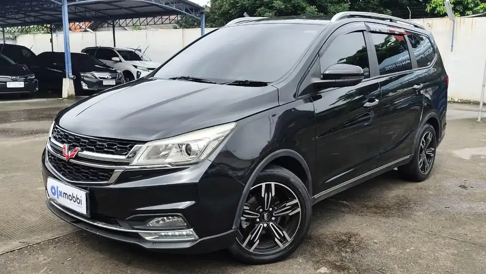 DP RENDAH - Wuling Cortez 1.5 CT Lux Bensin-AT 2021