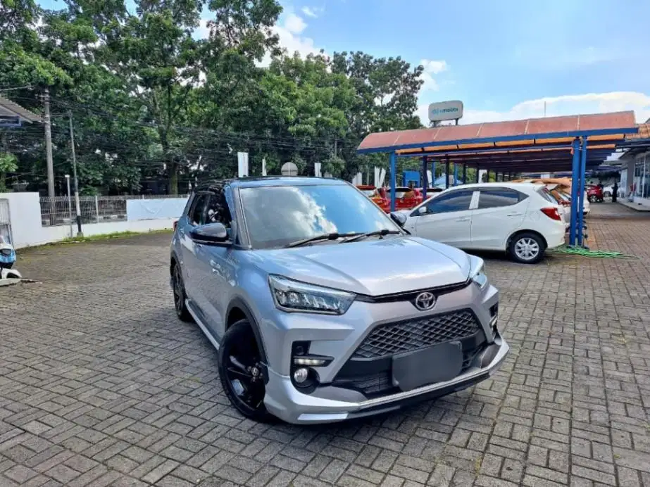 [OLXmobbi] HOT SALE - TOYOTA RAIZE 1.0 GR SPORT TSS TWO TONE AT 2021