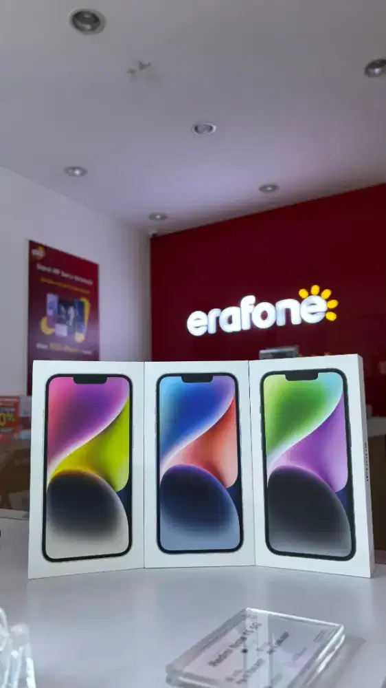 iPhone 14 128GB PA/A Free adapter