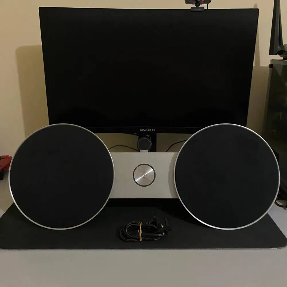B&O BEOSOUND 8 ORIGINAL
