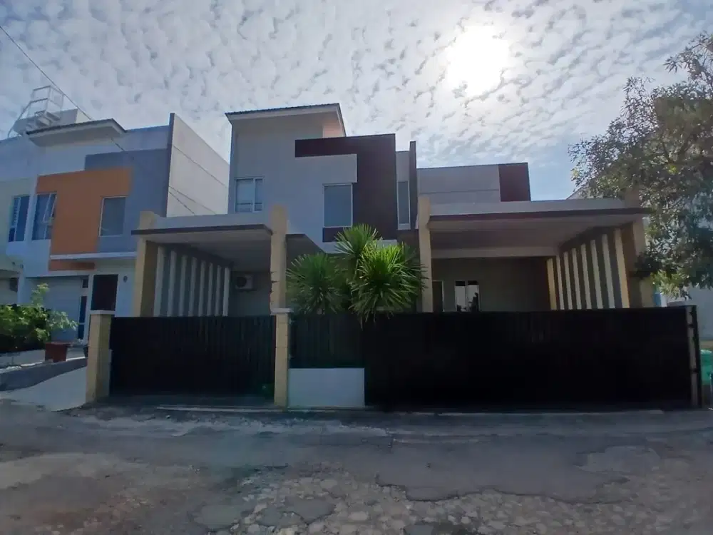 Dijual Rumah di Puri Selebriti, Batu Besar Nongsa