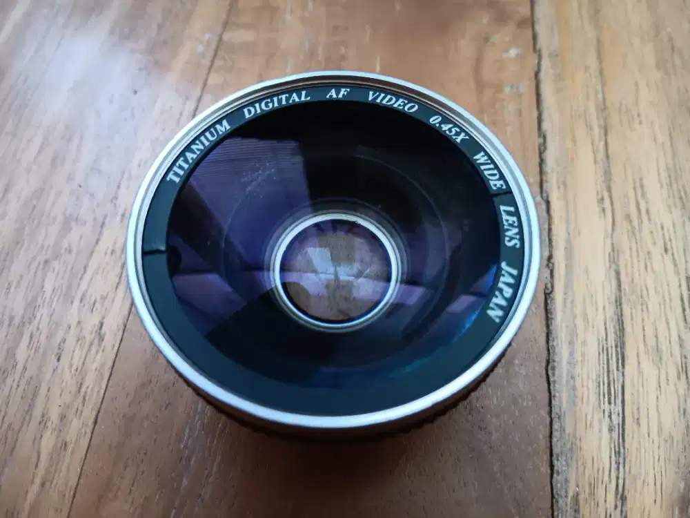 Titanium Digital AF Video 0.45X Wide Lens 2 in 1 Macro
