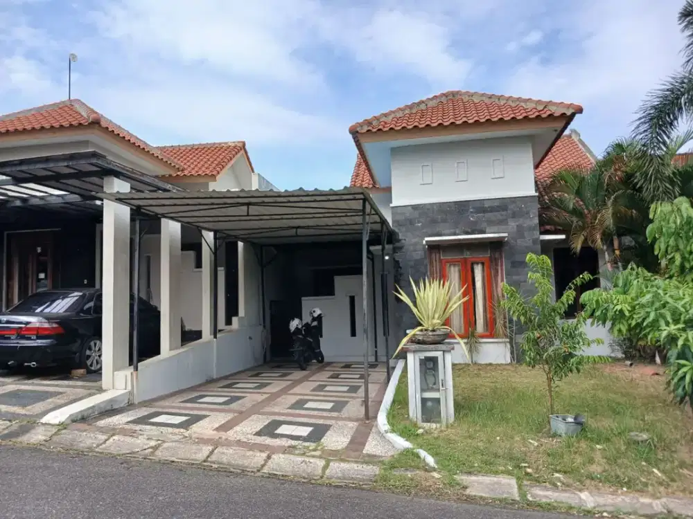 Disewakan Rumah di Bukit Indah Sukajadi, Cluster Nirwana