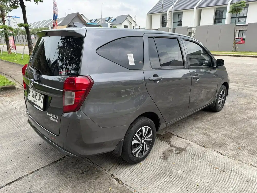 sigra manual mt 2024 km low