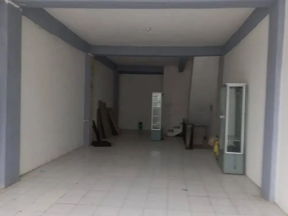 Ruko 3 Lantai Rawamangun Jakarta Timur – Ada Rooftop