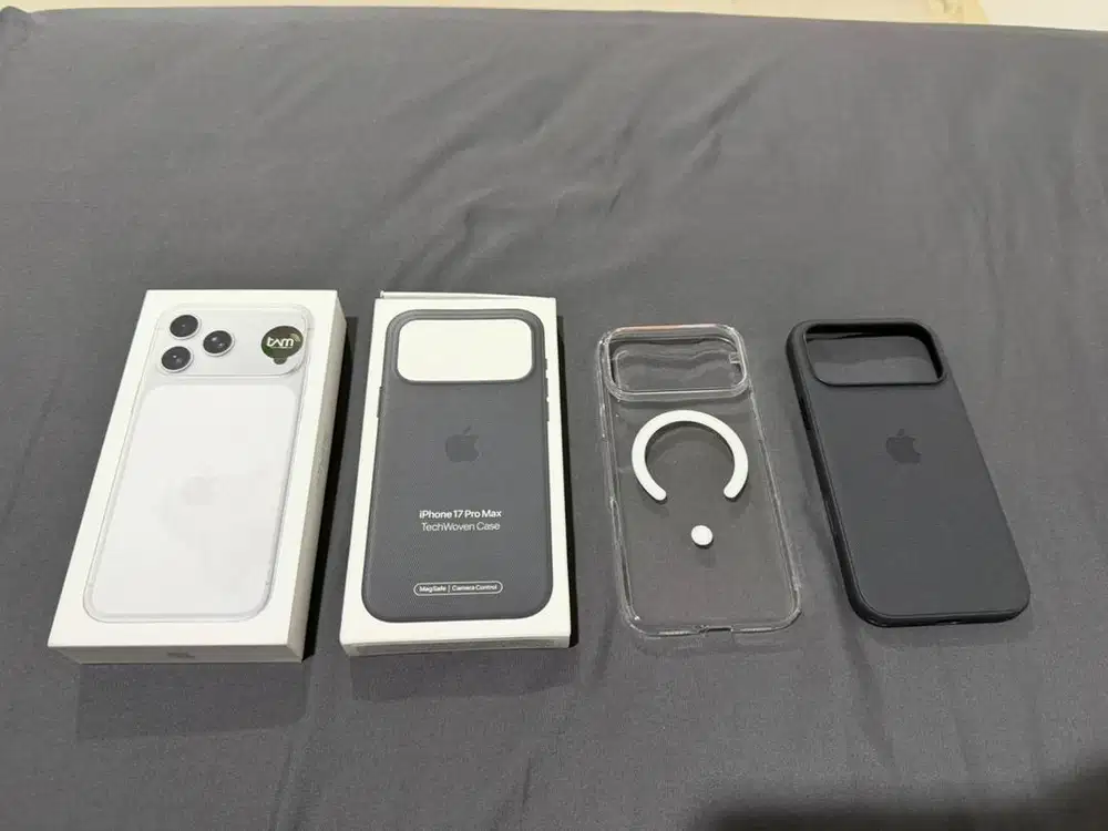 Iphone 17 pro max Silver 256