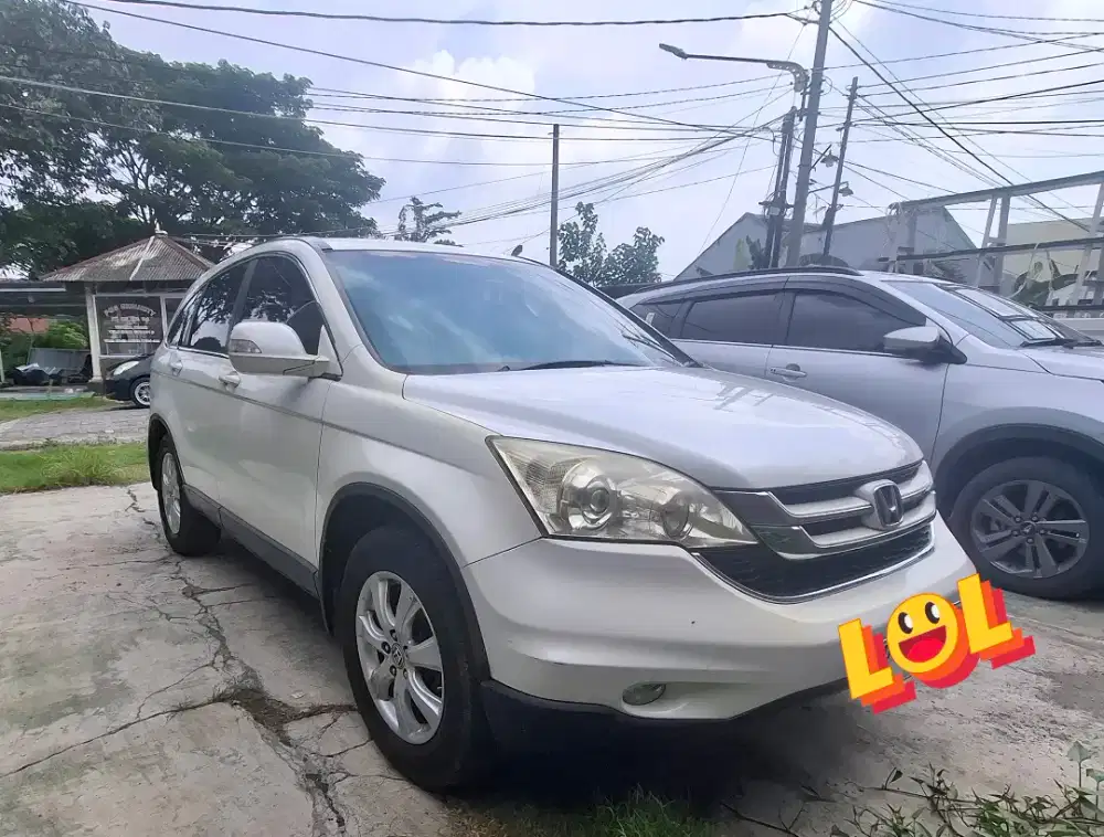 Honda CR-V AT 2.000 cc Tahun 2011