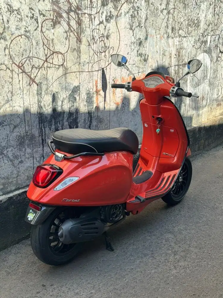 Vespa Sprint S 2023 Orange Tramonto