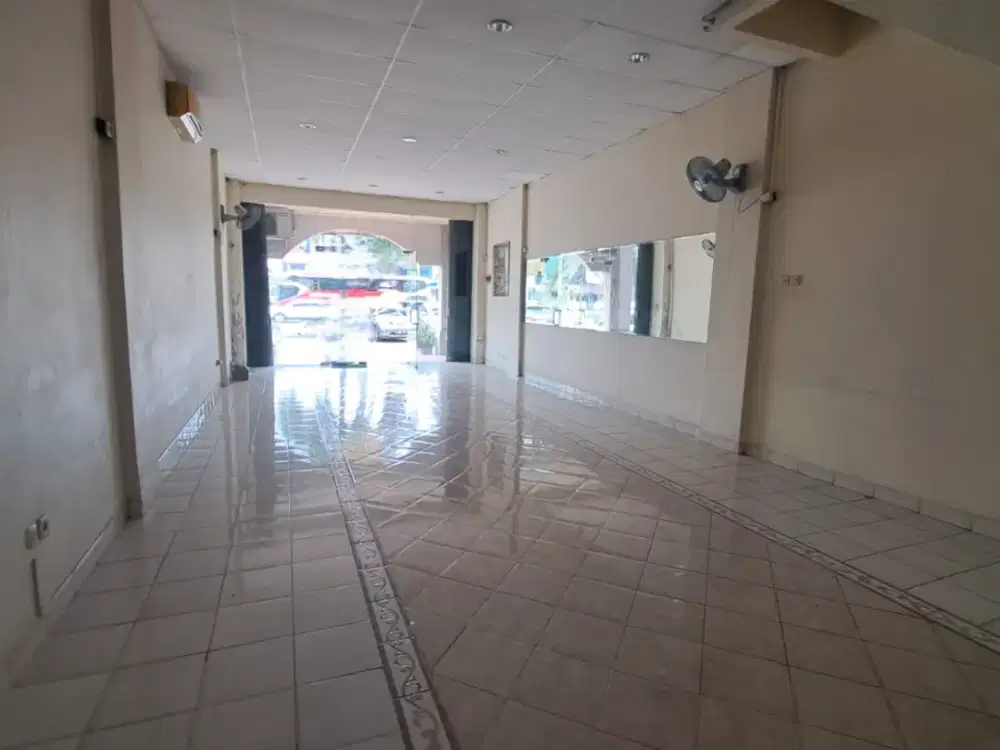 Dijual Ruko Gading Serpong Boulevard Hadap Jalan Tangerang, Banten