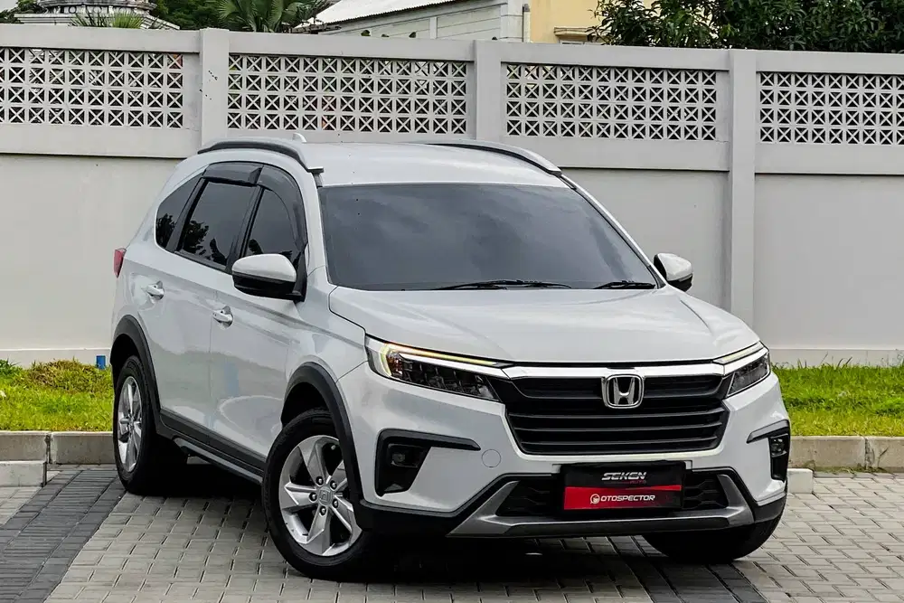 Honda BRV BR-V 1.5 E CVT 2022 Putih Mutiara. FULL RECORD!!!