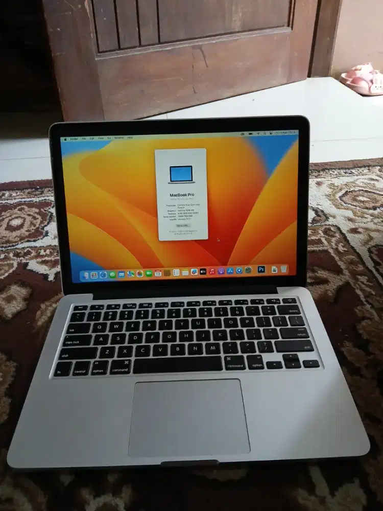 Macbook pro retina 13-inch. Late 2013 8\256gb