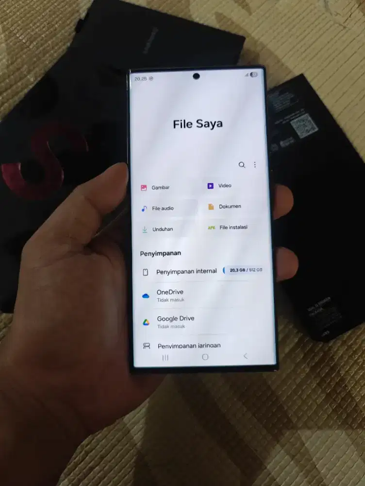 Samsung S22 ultra 12/512
