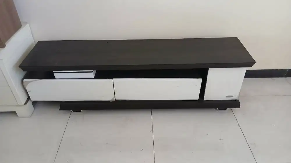 Mebel Silent Rak TV London