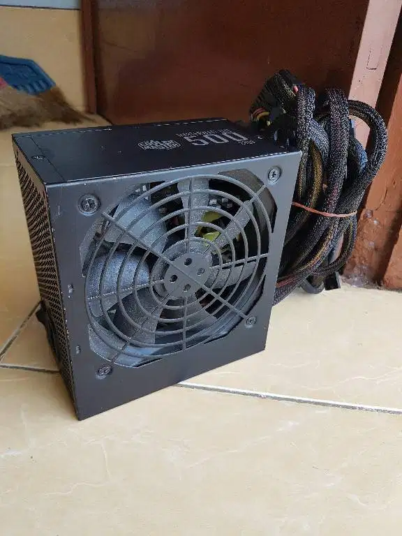 PSU Coolermaster Masterwatt Lite 500w 80+ 2x8 pin vga