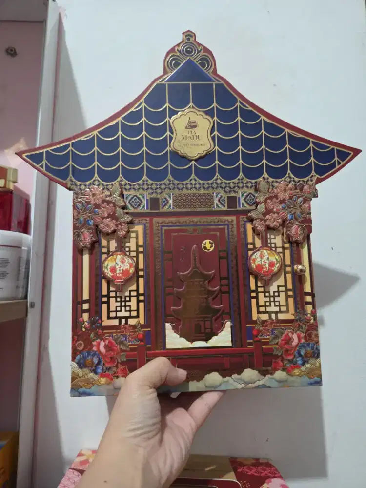 Box hampers kue untuk pajangan