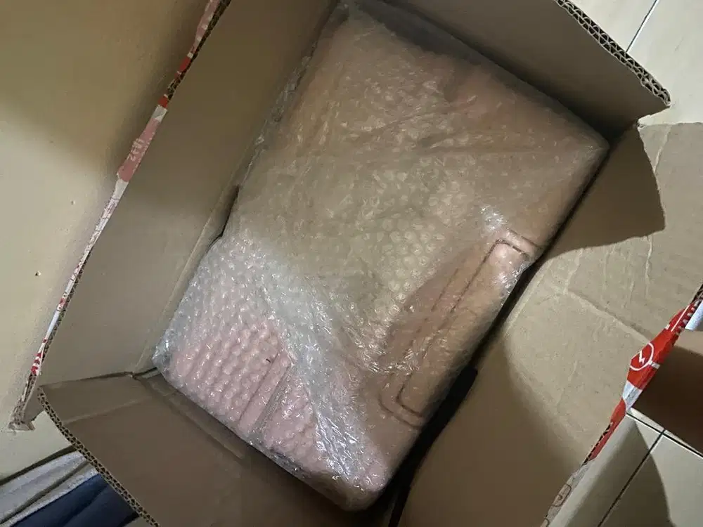 Koper pink masih baru