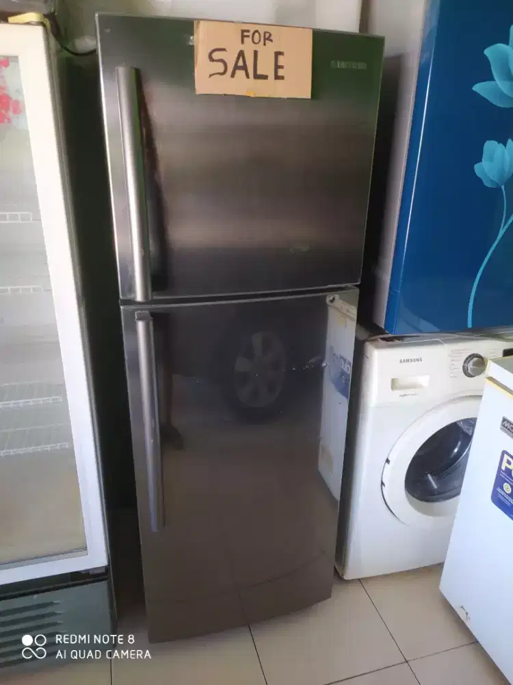 Lemaris pendingin/kulkas