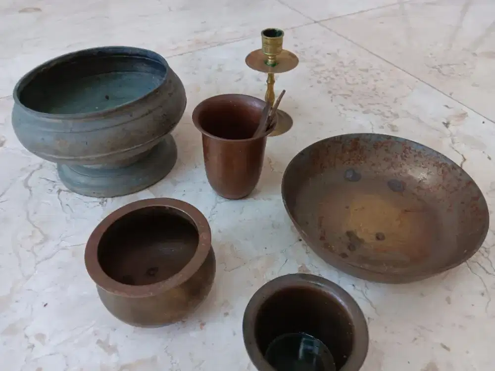 Alat Upacara Bekas Kuningan, Perunggu dan Tembaga