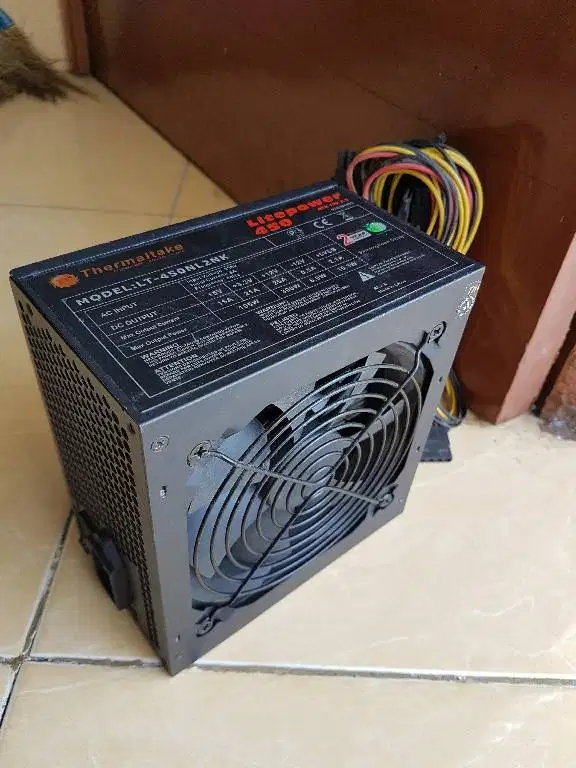 PSU Thermaltake Litepower 450w 6 pin vga
