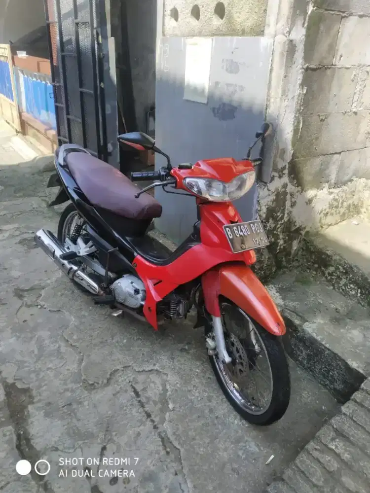 Jupiter z 2004 siap jalan
