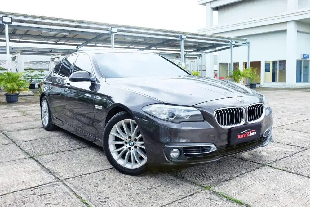 2014 BMW 528i 2.0 F10 LUXURY LINE SUNROOF
